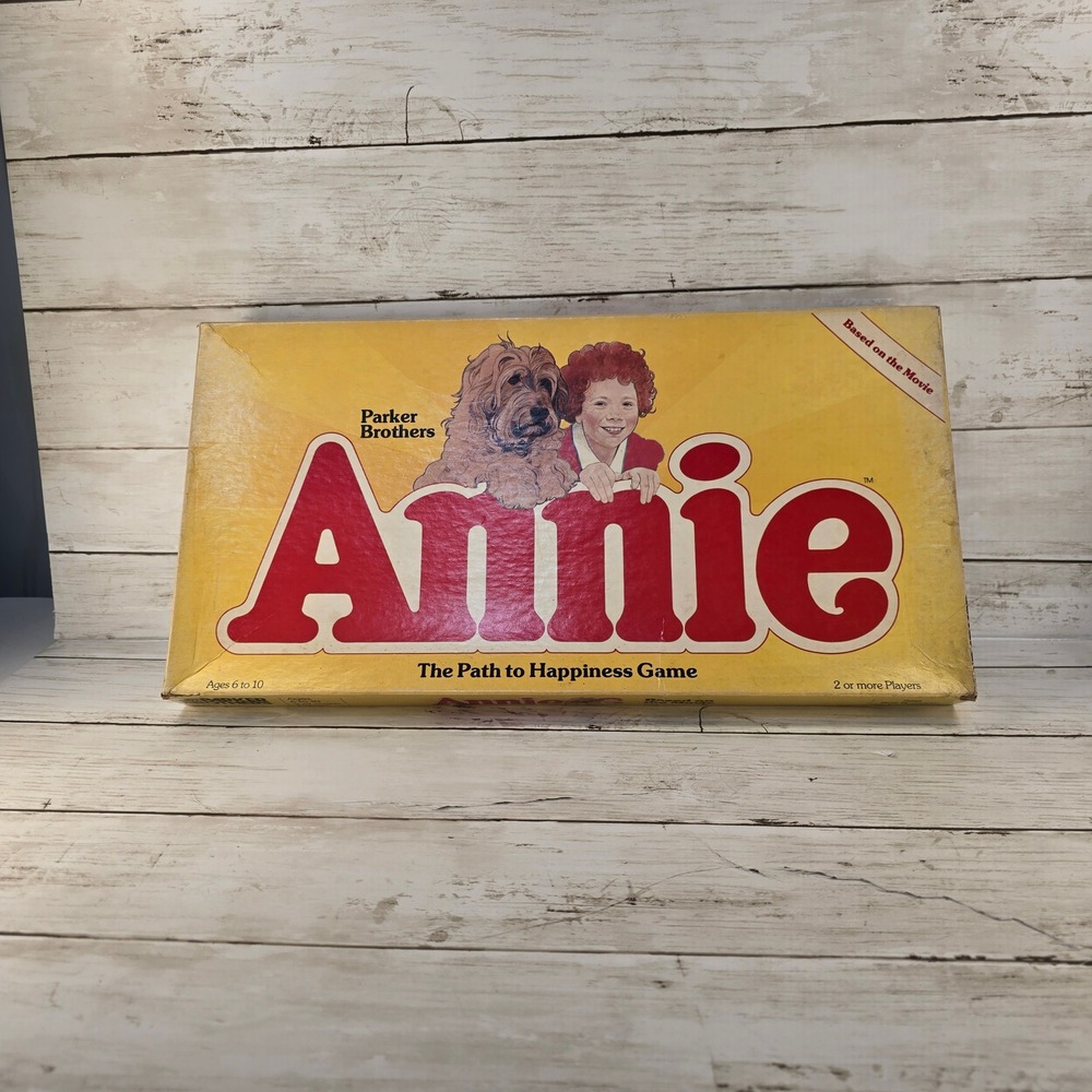 VTG 1982 Annie The Path to Happiness Board Game Parker Brothers Movie Edition